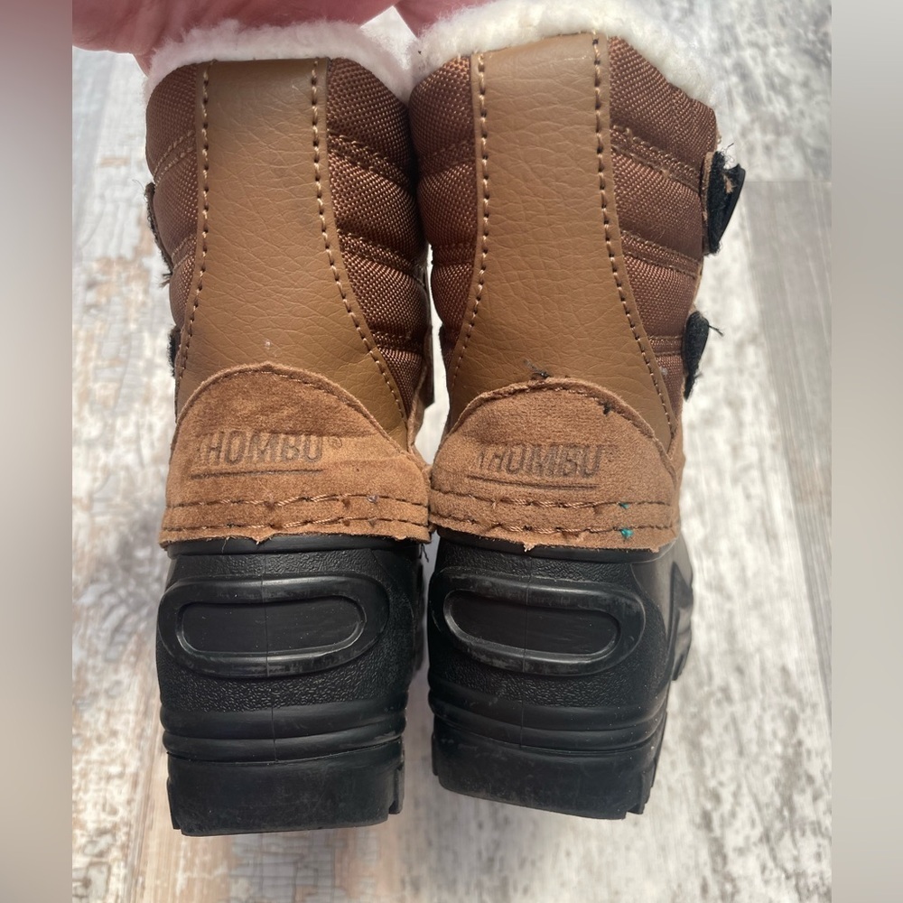NWT Khombu Toddler Lined Velcro Winter Boots - Picture 4 of 6